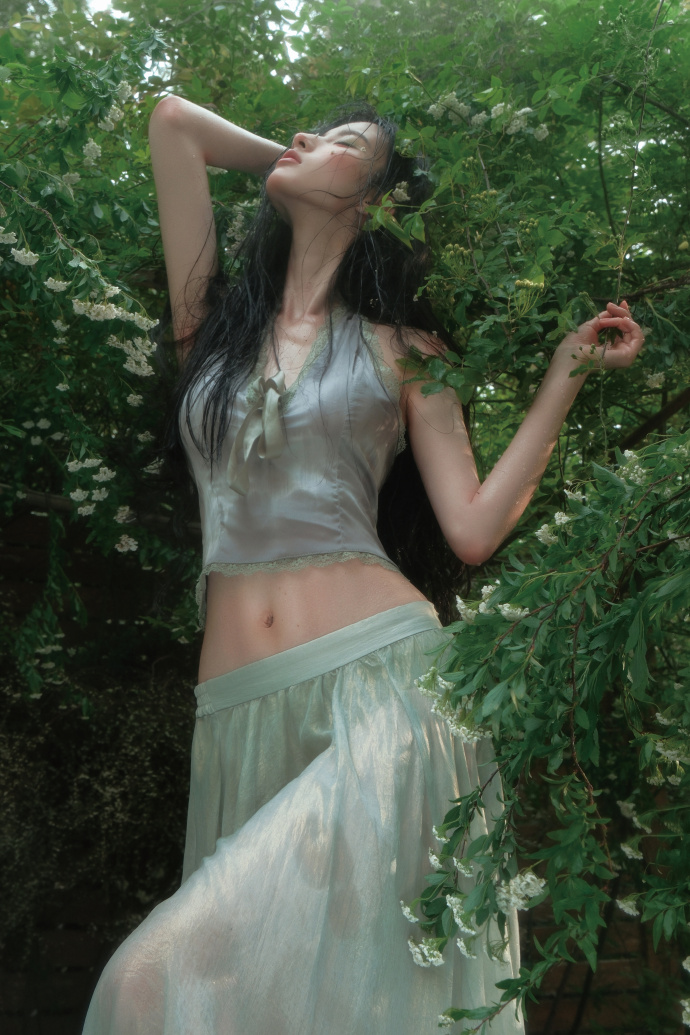 利用蜘蛛池进行微站点批量上线方案